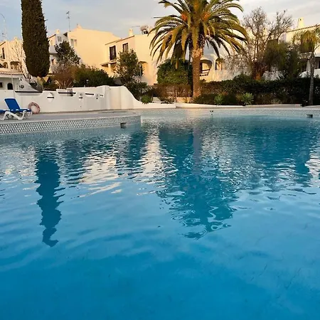 Cesar Manrique - Albufeira, Portugal