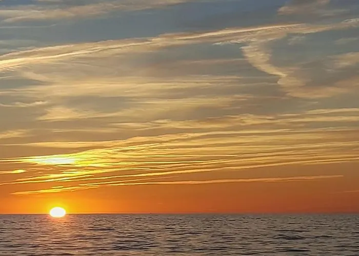 Cesar Manrique - Albufeira, Portugal *