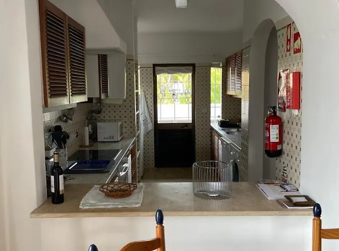 Apartamento Cesar Manrique - Albufeira, Portugal *