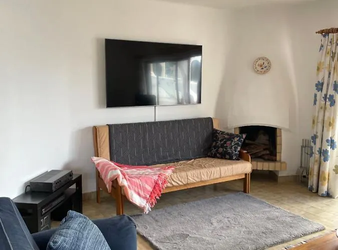 Cesar Manrique - Albufeira, Portugal *