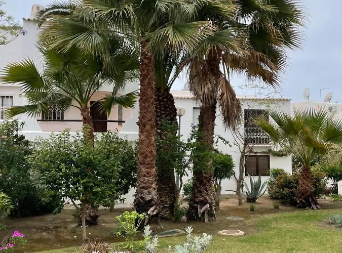 Cesar Manrique - Albufeira, Portugal Apartamento Albufeira