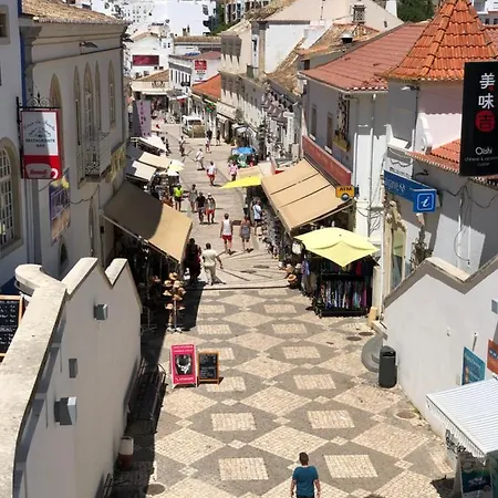 Cesar Manrique - Albufeira, Portugal 阿尔布费拉